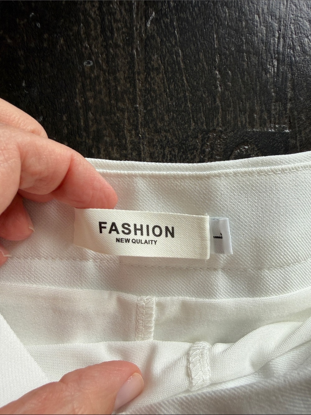 Women's White Pleated Skort - Classic Tennis Style - Picture 2 of 4